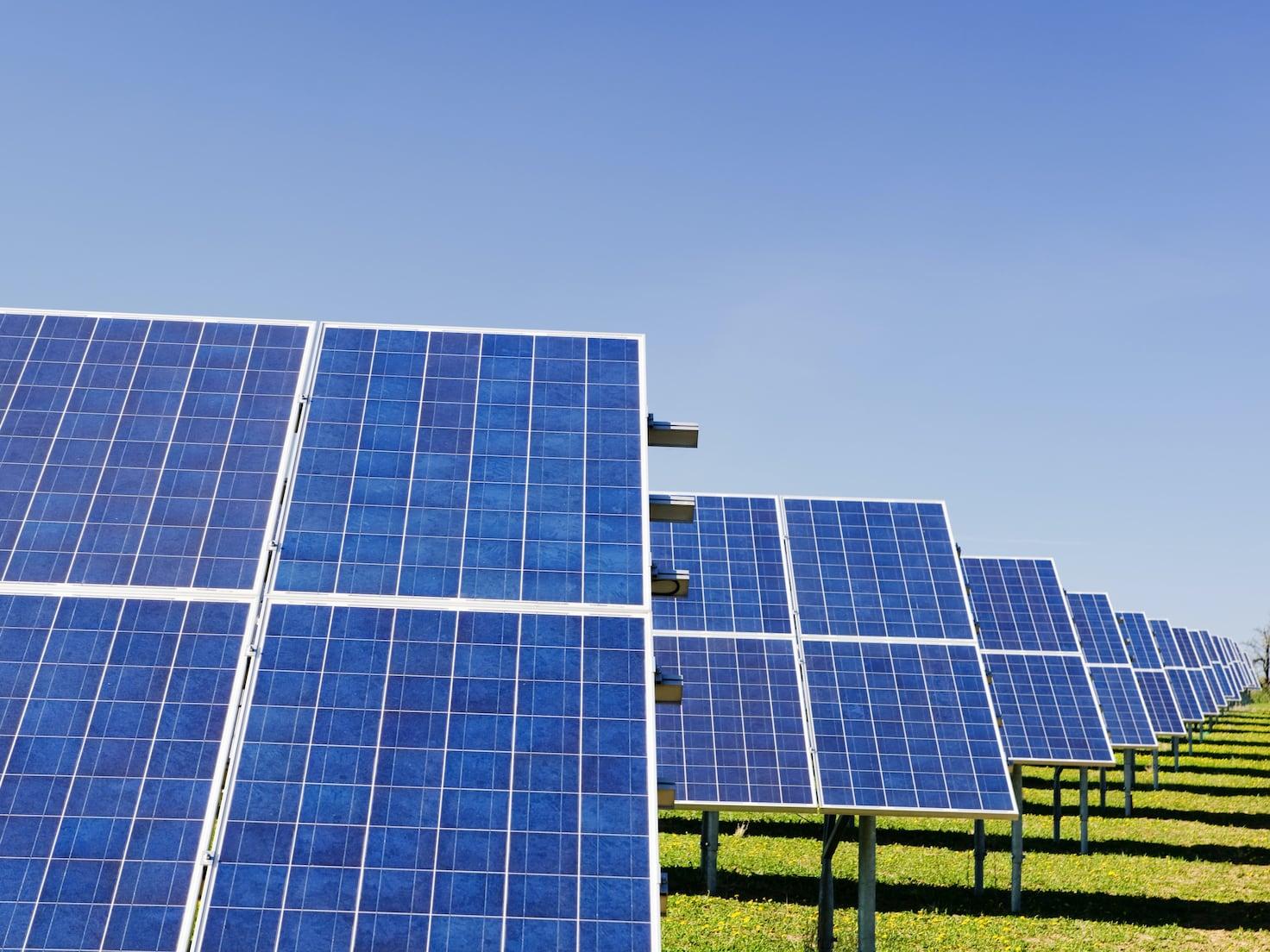 campo de centrales fotovoltaicas campo de centrales fotovoltaicas