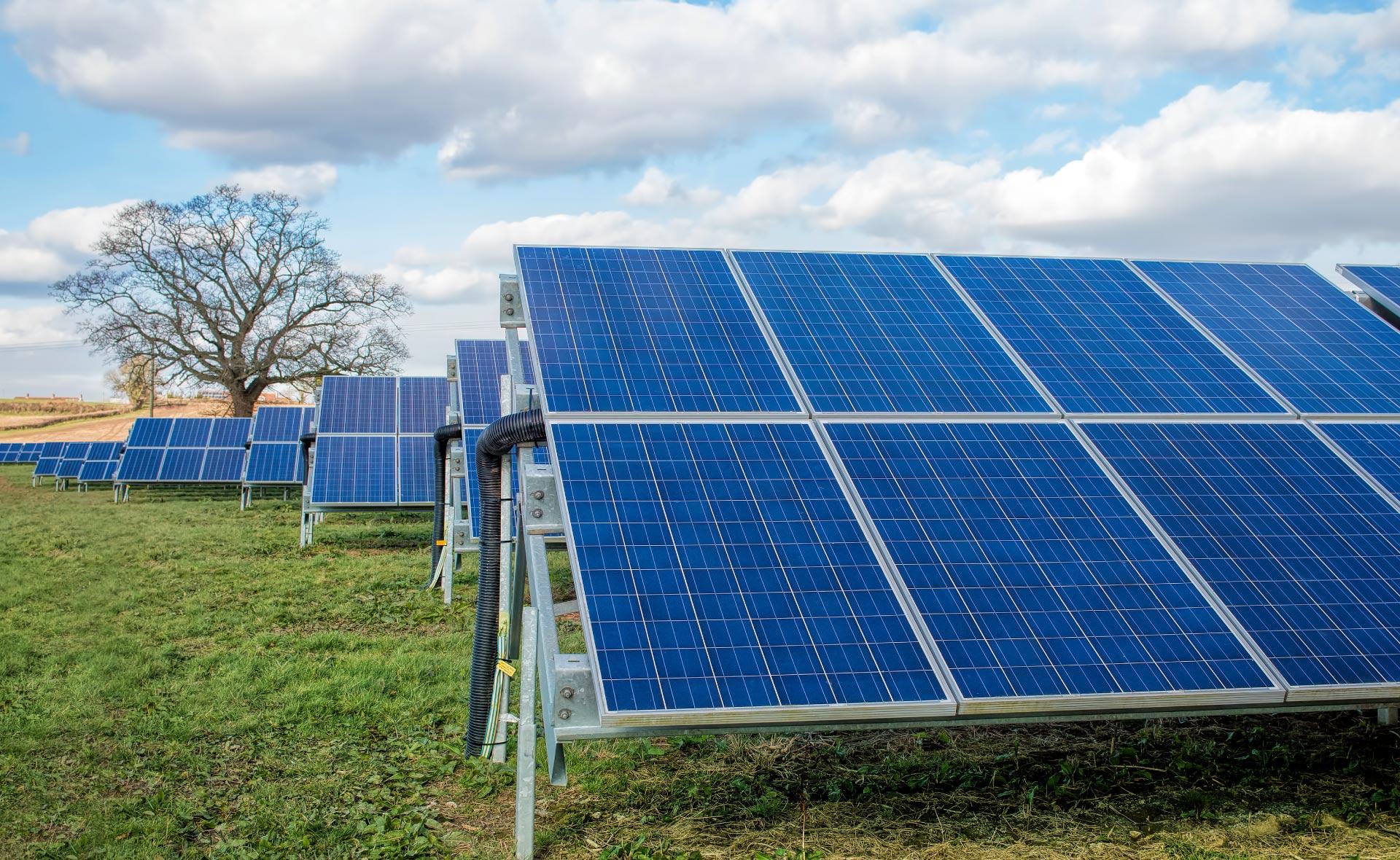 Funcionamiento de planta fotovoltaica Funcionamiento de planta fotovoltaica